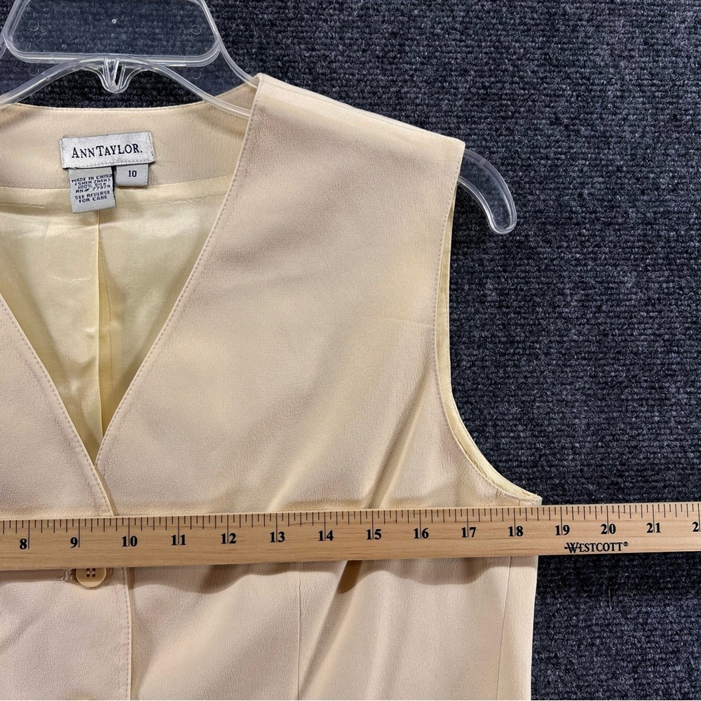 Vtg Ann Taylor Sz 10 100% Silk Vest Top Pale Yellow Poetcore Old Money Tailored - Picture 5 of 7